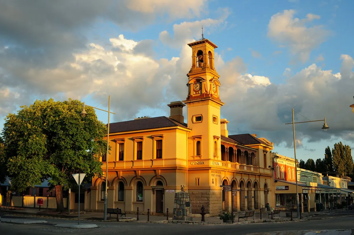 How to Plan a Local Postal History Walking Tour